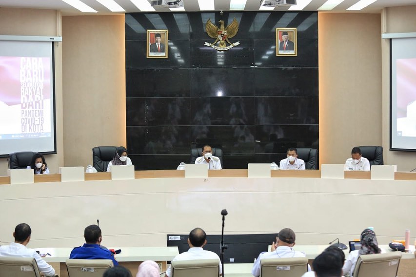 Pimpin Rakor Tindak Lanjut Penanganan Covid-19, Danny: Kami Harus Segera Mengambil Langkah Taktis